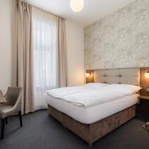 https://victoria-prague.praguehotelsweb.com